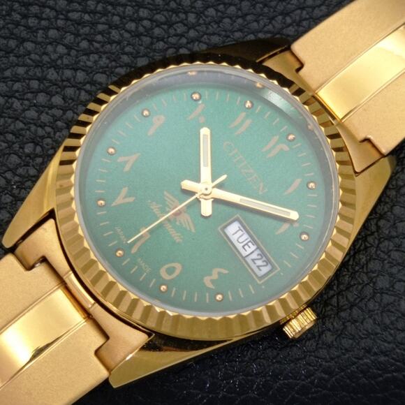 Vintage 1983 Citizen Automatic Mens Gold Watch W/daydate & Green accents - Picture 6 of 10